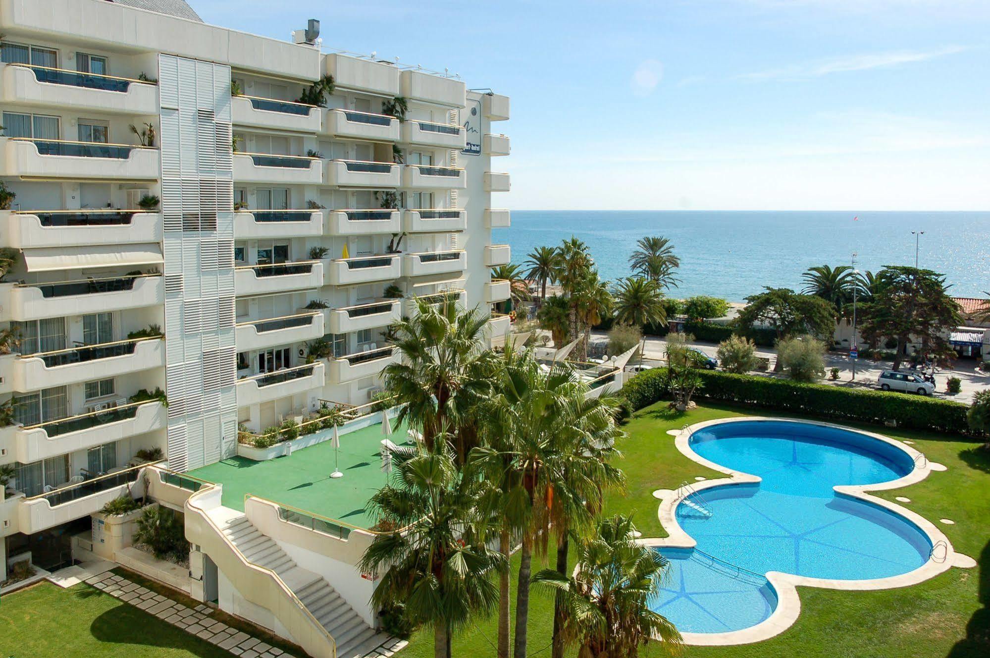 Mediterraneo Sitges Exterior foto